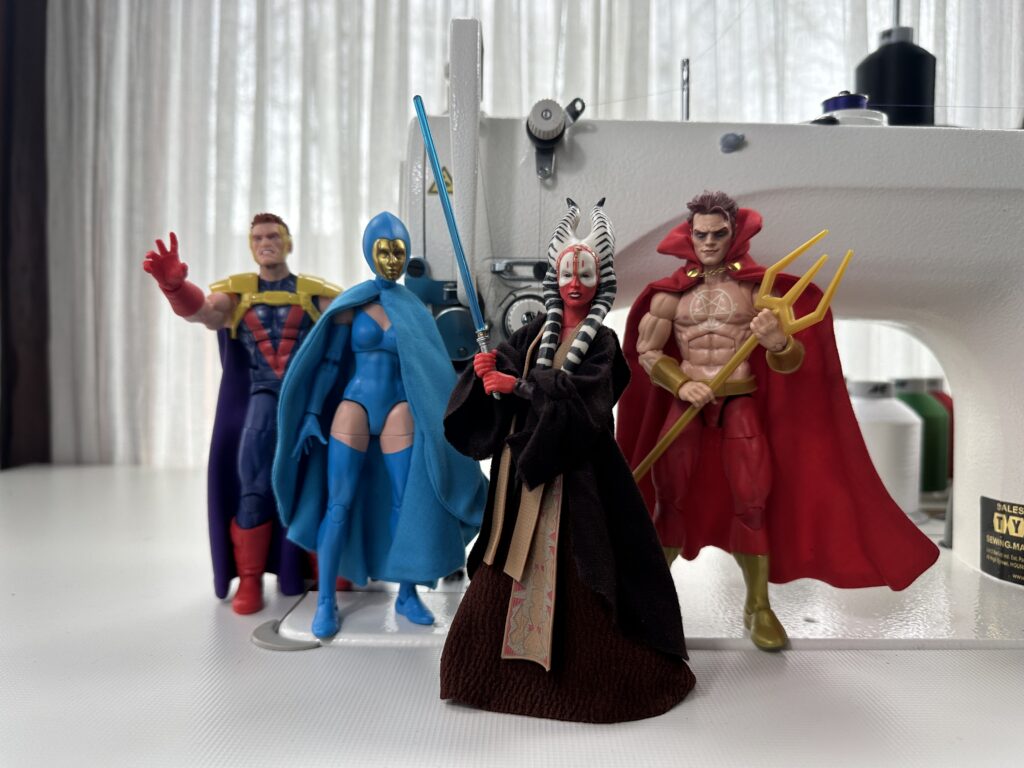 Scottacus customs - star wars black series shaak ti skirt and robe - marvel legends destiny cape, custom daiman hellstorm cape and fabian cortez cape