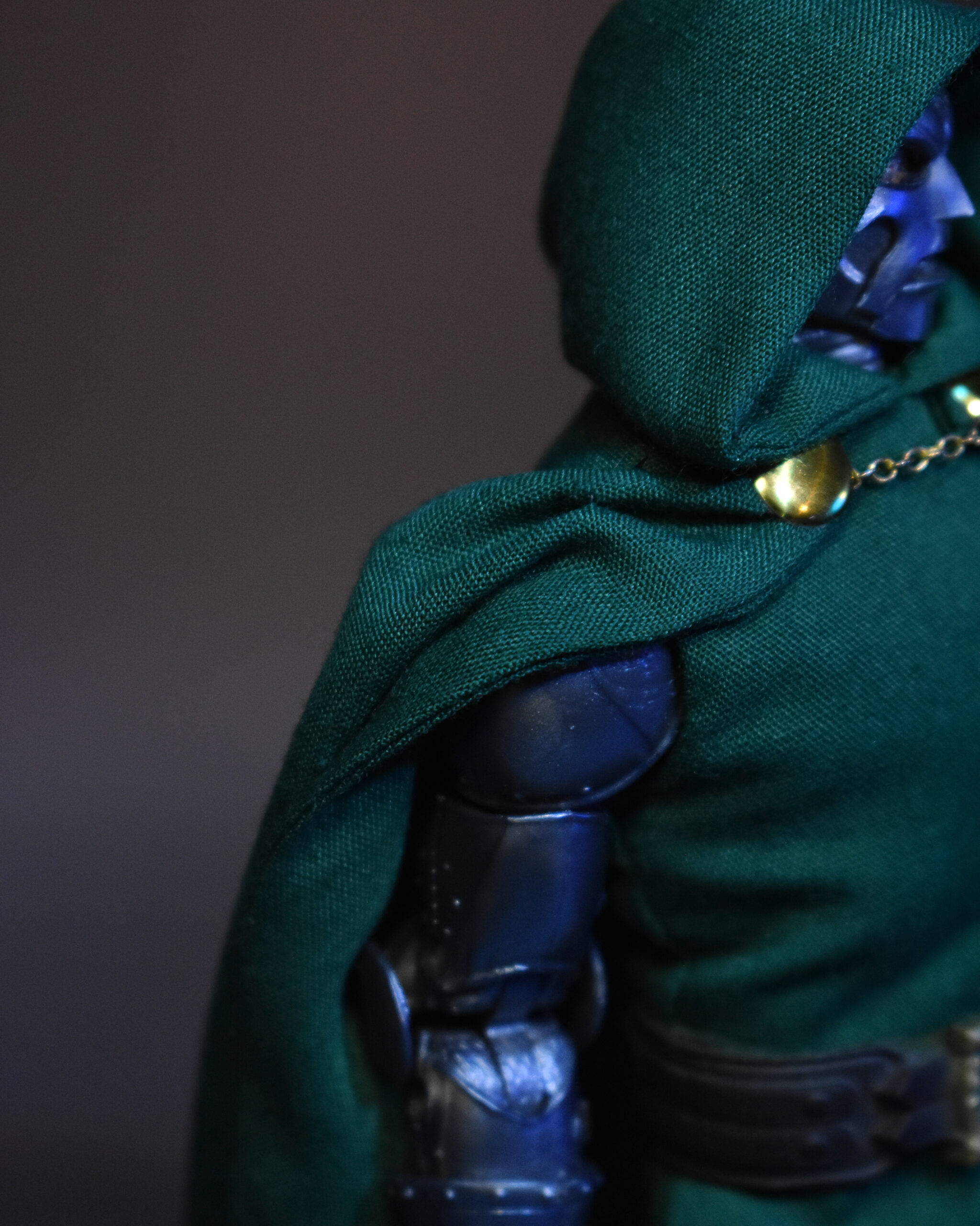 Scottacus Customs - Marvel Legends Viktor Von Doom, soft goods, wired cloth Dr Doom cape - comic cape and tunic