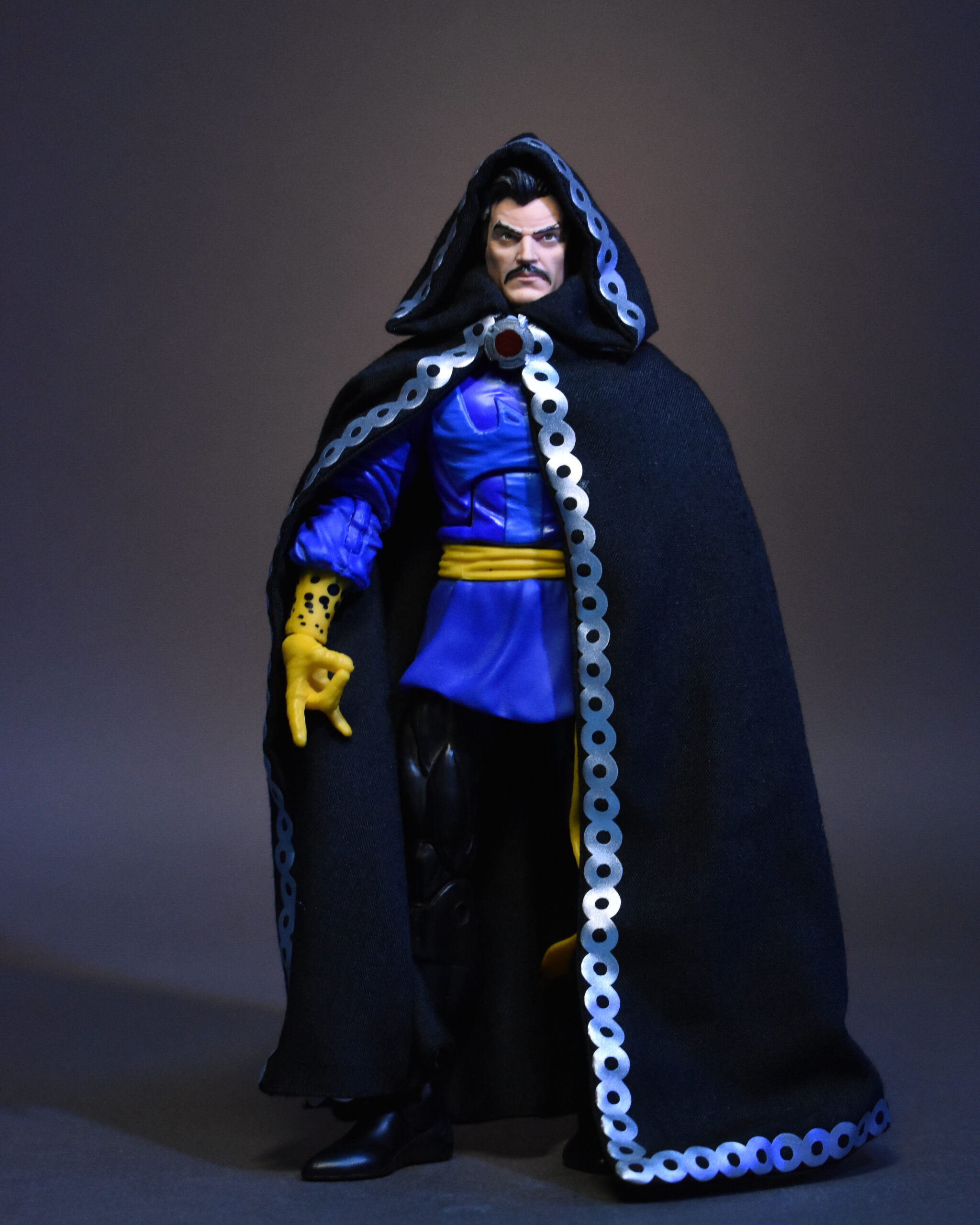 Scottacus Customs - Marvel Legends Dr Strange - Steven Strange - Doctor Strange and the Sorcerers Supreme comic - black strange cape - wired sfot good action figure cape