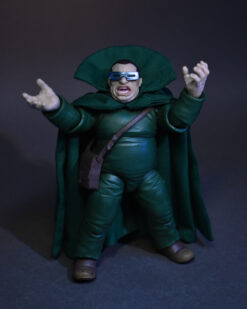 Scottacus Customs, Marvel Legends, Fantastic Four villain, Mole man, Harvey Elder, Moloids, Moleman wired soft good cape, green cape